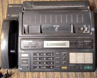 Продаю телефон-факс Panasonic KX-F130