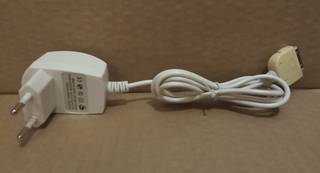 iPod charger 9,2V for Classic 3 and 4 Generation