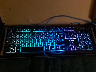 Игровая клавиатура с подсветкой 