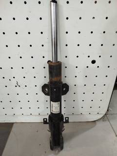 Амортизатор Mercedes-Benz 447 передний прав,лев