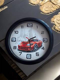 Настенные часы «Красный Спорткар»