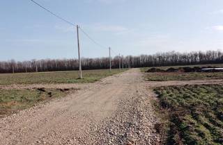 Продается зем. уч. 6 соток, с. Красносельское.