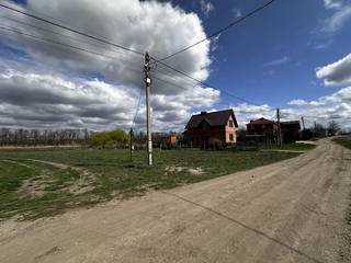 Продаётся зем. уч. 14 соток, с. Первореченское.