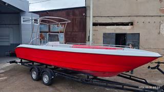 Лодка пластиковая Тунец-700