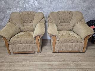 Продам 2 кресла