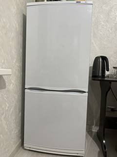 Холодильник Б/у  atlant XM 4008-22