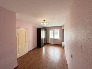 1-к квартира, 35 м², 1/16 эт.