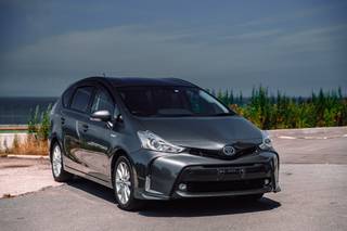 Toyota Prius Alpha 1,8 CVT, 2014, 65000 км