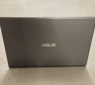Asus vivobook 15 x512DK-BQ152T