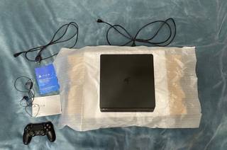 Sony PlayStation 4 Slim с объемом памяти 500 GB