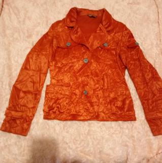 Продам: красивую летнюю куртку  в Люберцах 