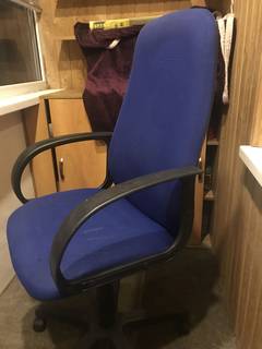 Компьютерное кресло 