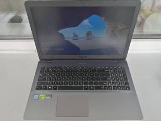 Vivobook 15 Asus Laptop X542UF