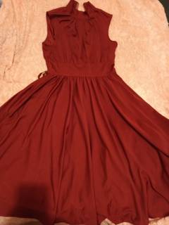 Продам: нарядное легкое платье 