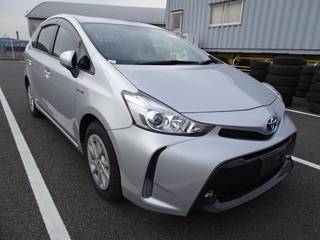 Toyota Prius Alpha 1,8 CVT, 2014, 75000 км