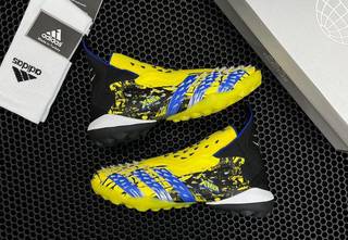 Сороконожки детские adidas predator freak+ fg