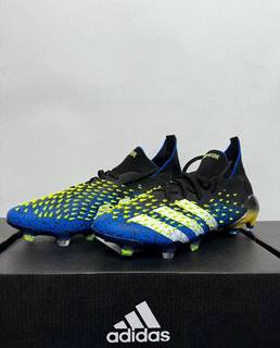 Бутсы Adidas predator