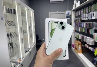 iPhone 15, 256 ГБ