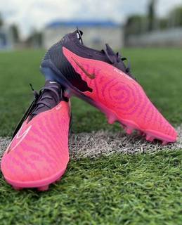 Бутсы Nike Phantom GX pink