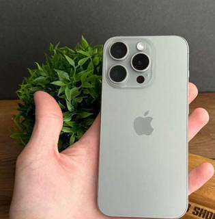 iPhone 15 Pro, 128 ГБ