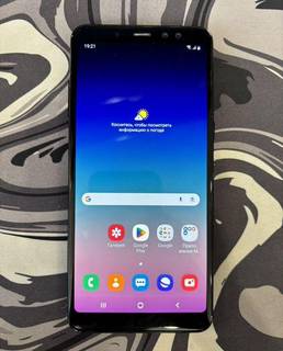 Samsung Galaxy A8+, 4/32 ГБ