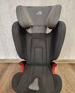 Кресло Kidfix2 R Britax Romer