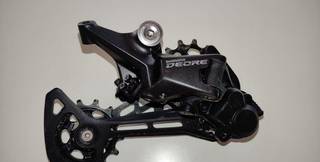 Задний переключатель Shimano Deore RD-M5100