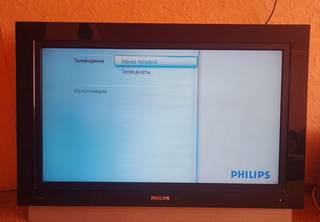 Телевизор Philips. 37 дюймов (93,9 см)