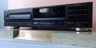 CD Technics SL-PG200A