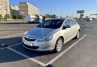 Opel Astra 1.4 AT, 2011, 218 000 км