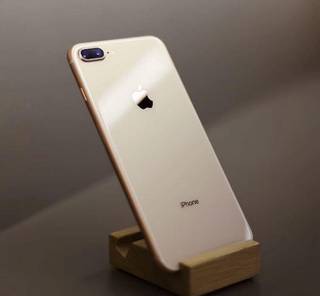 iPhone 8 Plus, 64 ГБ