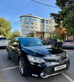 Toyota Camry 2.5 AT, 2017