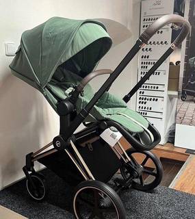 Коляска Cybex Priam Leaf Green Гарантия