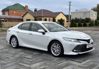 Toyota Camry 2.5 AT, 2021