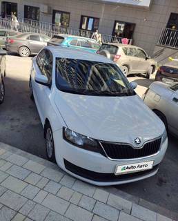 Skoda Rapid 1.6 AT, 2017, 150 000 км