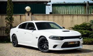 Dodge Charger 5.7 AT, 2019