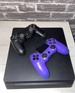 Sony PS4 slim