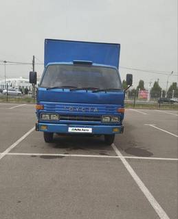 Toyota Dyna, 1990