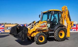 Экскаватор-погрузчик JCB 3CX, 2024