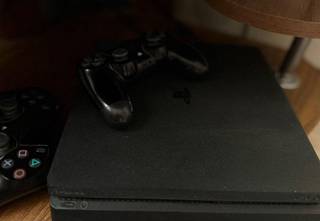 Sony playstation 4