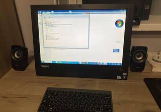 Моноблок lenovo thinkcentre