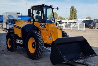 Телескопический погрузчик JCB 540-70, 2024