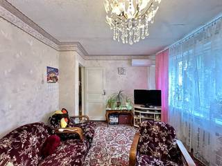 2-к квартира, 47 м², 1/2 эт.