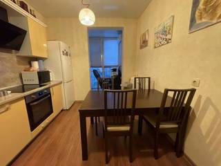 2-к квартира, 54 м², 10/21 эт.