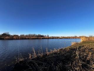 Продаётся зем. уч. 10 сот, с. Красносельское.