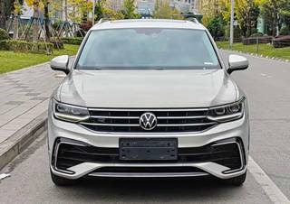 Volkswagen Tiguan 1400 AT, 2022, 31000 км