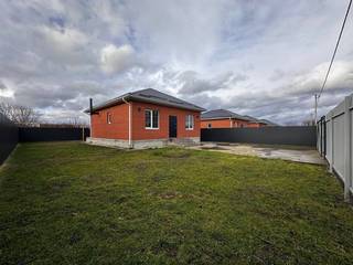 Продаю дом в с. Красносельское, ул. Горького.