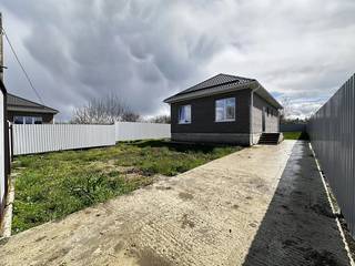 Продаю 1-эт. новый дом в ст. Старомышастовская.