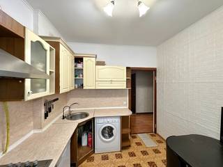 2-к квартира, 51 м², 1/3 эт.