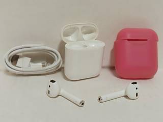 Наушники Apple AirPods 2 A2032 с кейсом A1602